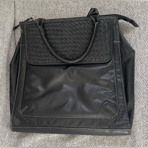 Elegant Black Satchel with Woven Texture, Dual Handles & Strap Genuine Leather - Picture 12 of 16